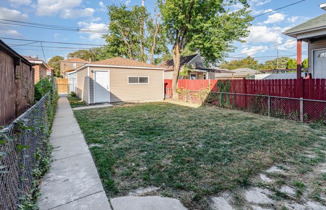5834 S California Avenue, Chicago, IL 60629