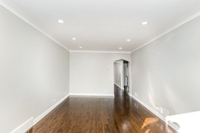 5834 S California Avenue, Chicago, IL 60629