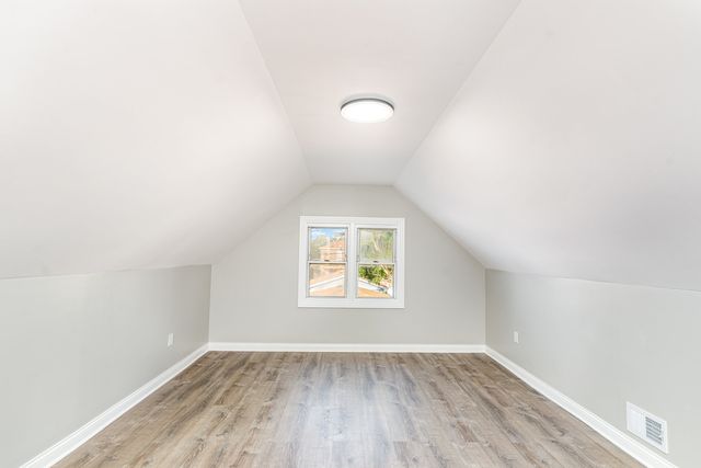 5834 S California Avenue, Chicago, IL 60629