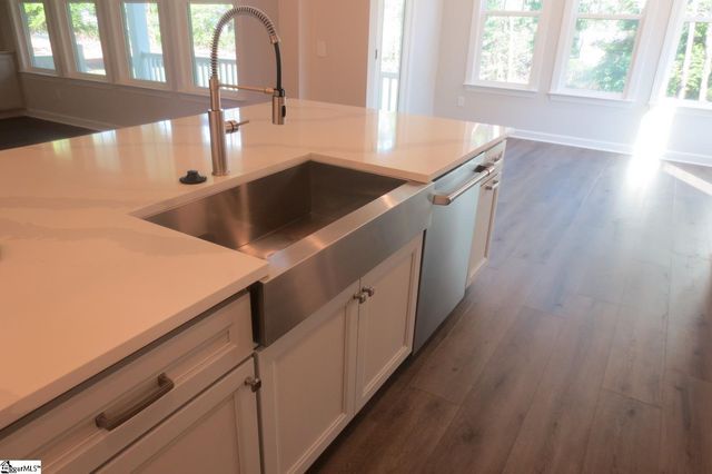 138 Whispering Hollow Road, Greenville, SC 29615