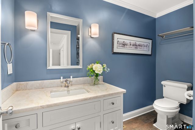 19 Circle Road, Darien, CT 06820