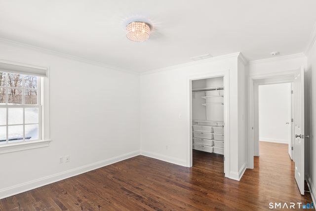 19 Circle Road, Darien, CT 06820