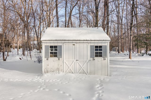 19 Circle Road, Darien, CT 06820