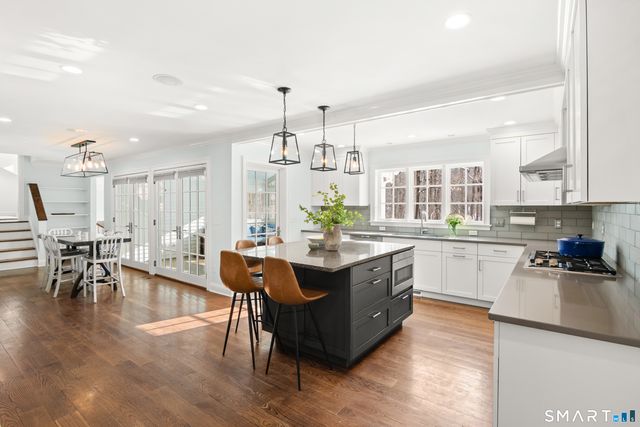 19 Circle Road, Darien, CT 06820