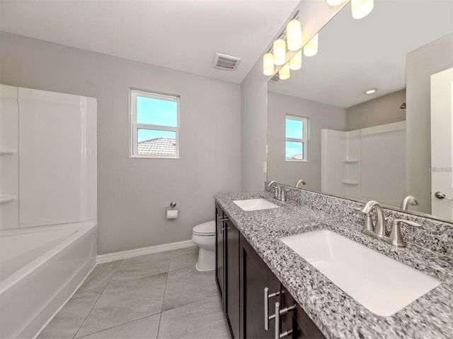 2160 WEAVER BIRD LANE, Venice, FL 34292