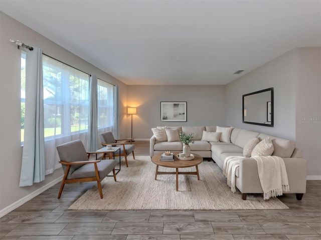 2160 WEAVER BIRD LANE, Venice, FL 34292