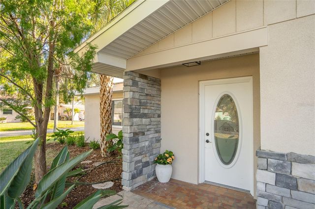 67 NICHOLAS DRIVE, Dunedin, FL 34698