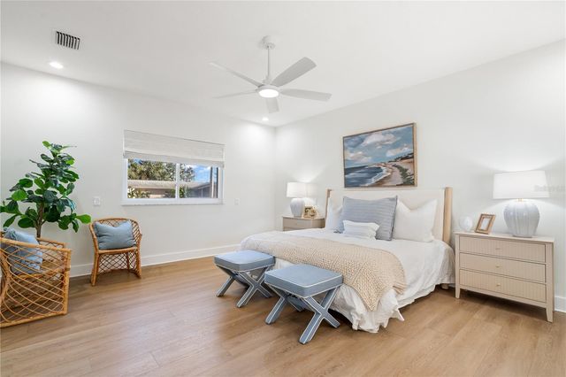 67 NICHOLAS DRIVE, Dunedin, FL 34698