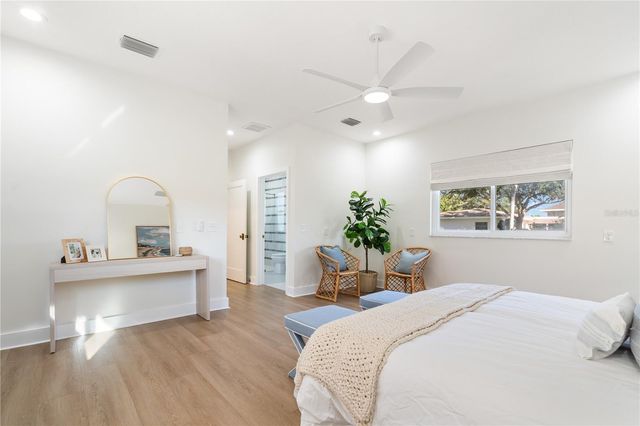 67 NICHOLAS DRIVE, Dunedin, FL 34698