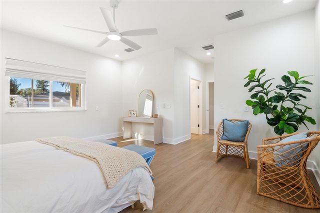 67 NICHOLAS DRIVE, Dunedin, FL 34698