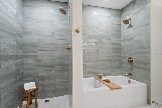 67 NICHOLAS DRIVE, Dunedin, FL 34698