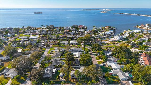 67 NICHOLAS DRIVE, Dunedin, FL 34698