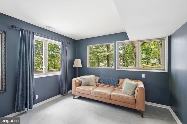 3220 SAWMILL RD, Newtown Square, PA 19073