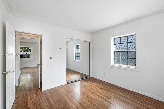 2862 SW 38th Ct, Miami, FL 33134