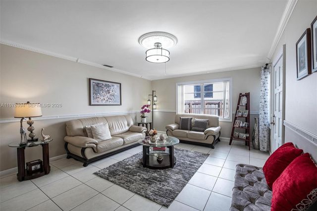 2862 SW 38th Ct, Miami, FL 33134