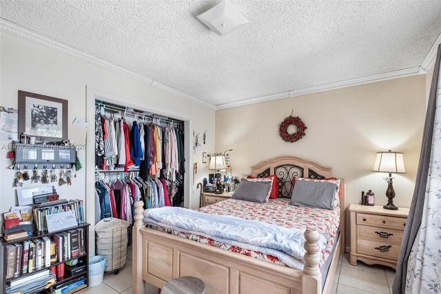 2862 SW 38th Ct, Miami, FL 33134