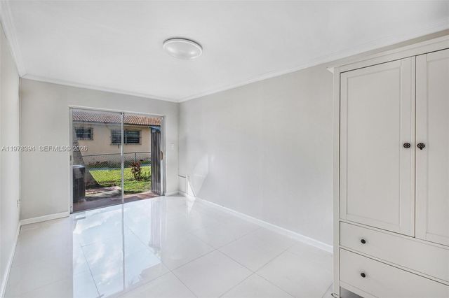 2862 SW 38th Ct, Miami, FL 33134