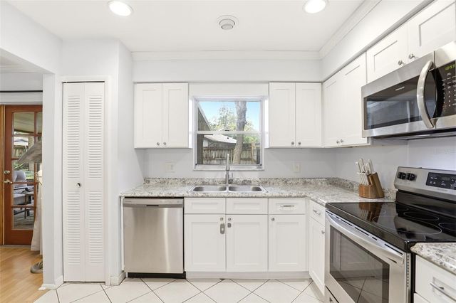 7806 COMPASS DRIVE, Orlando, FL 32810