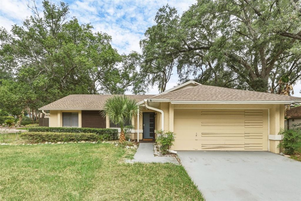 7806 COMPASS DRIVE, Orlando, FL 32810