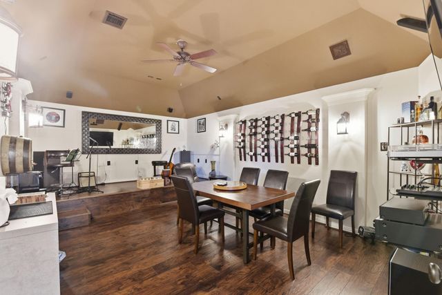 223 S Bauer Point Circle, Spring, TX 77389