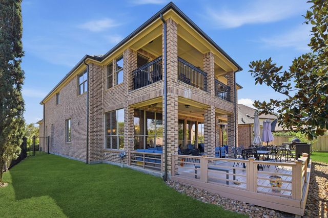 223 S Bauer Point Circle, Spring, TX 77389