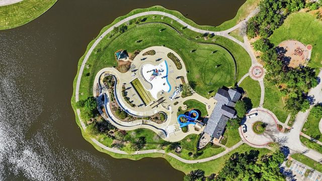 223 S Bauer Point Circle, Spring, TX 77389