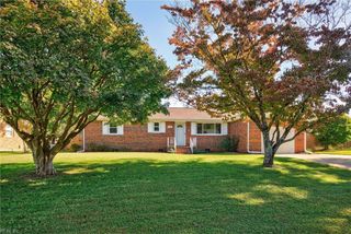928 Old Homestead LN, Virginia Beach, VA 23464