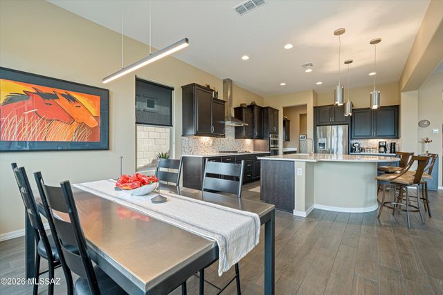 6990 W Cliff Spring Trail, Marana, AZ 85658