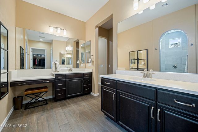 6990 W Cliff Spring Trail, Marana, AZ 85658