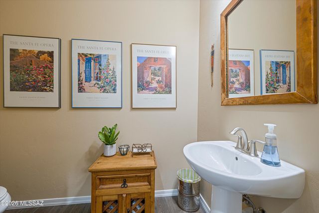 6990 W Cliff Spring Trail, Marana, AZ 85658