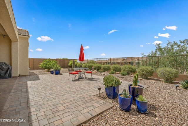 6990 W Cliff Spring Trail, Marana, AZ 85658