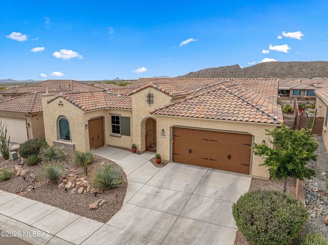 6990 W Cliff Spring Trail, Marana, AZ 85658