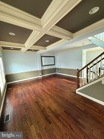 43222 CHOKEBERRY SQ, Ashburn, VA 20147