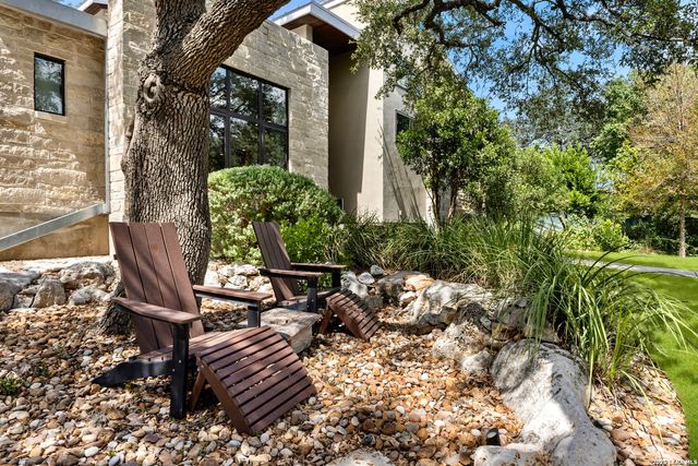 16919 Happy Hollow Dr, San Antonio, TX 78232