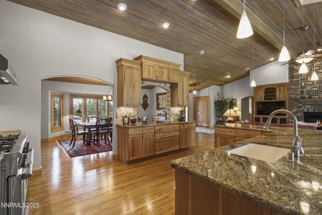 2270 Applewood Court, Reno, NV 89509