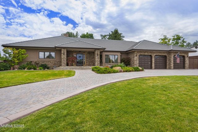 2270 Applewood Court, Reno, NV 89509