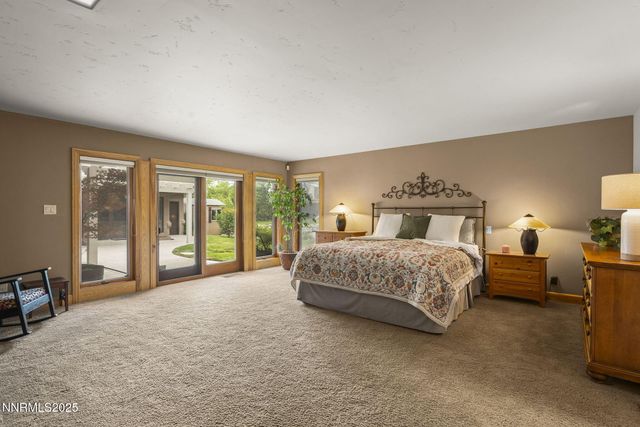 2270 Applewood Court, Reno, NV 89509