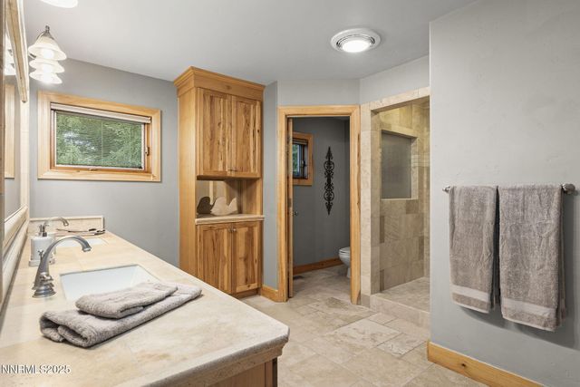 2270 Applewood Court, Reno, NV 89509