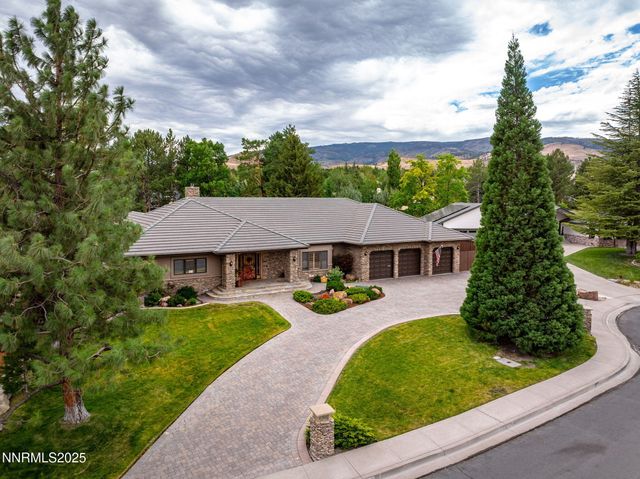 2270 Applewood Court, Reno, NV 89509