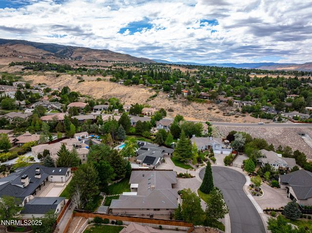 2270 Applewood Court, Reno, NV 89509