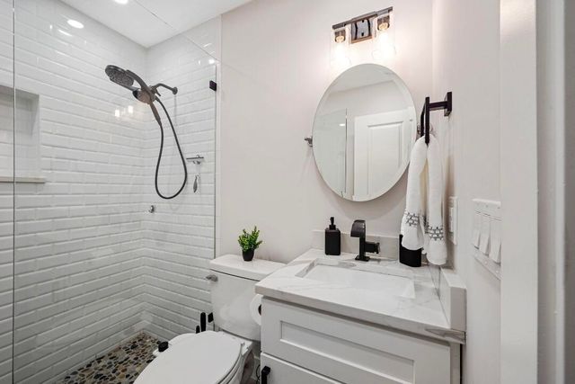 2817 NE 9TH Avenue, Wilton Manors, FL 33334