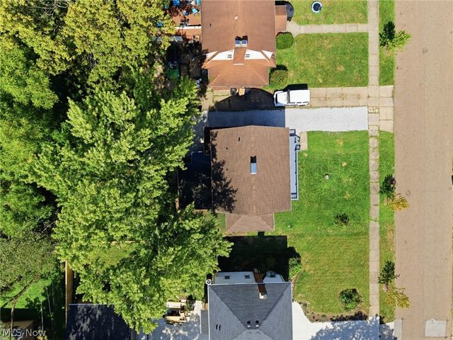 814 Crestview Avenue, Akron, OH 44320
