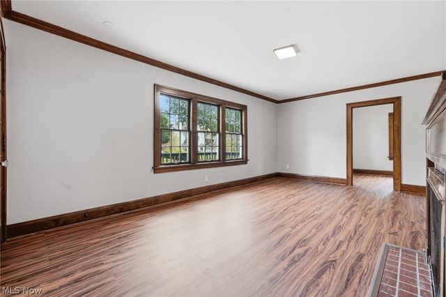 814 Crestview Avenue, Akron, OH 44320