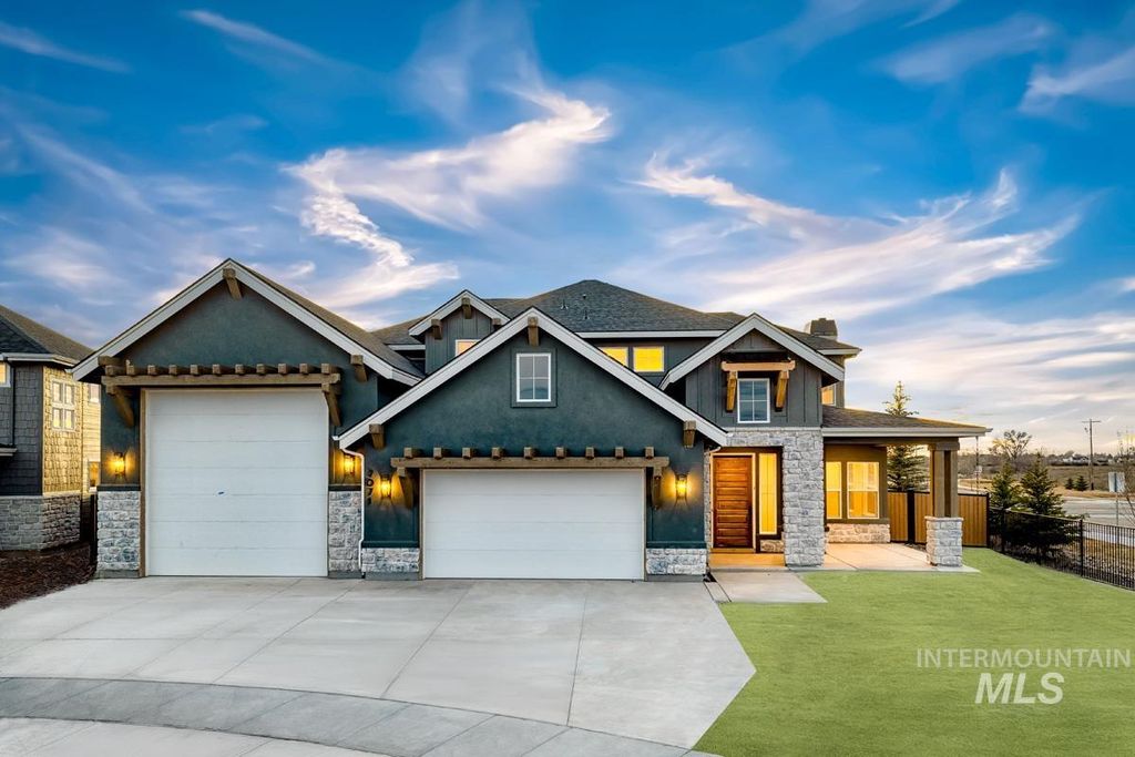 7071 Campolina Way, Star, ID 83669