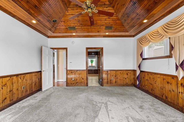 4244 N Cambridge Way, Pace, FL 32571