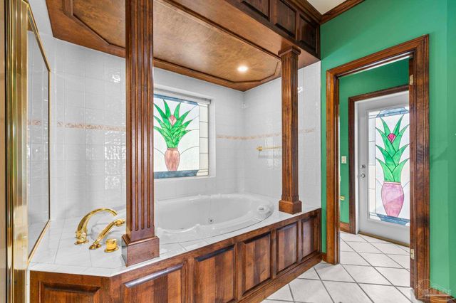 4244 N Cambridge Way, Pace, FL 32571