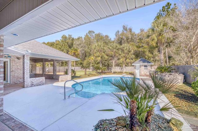 4244 N Cambridge Way, Pace, FL 32571