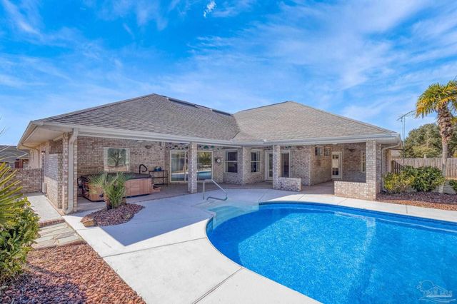 4244 N Cambridge Way, Pace, FL 32571