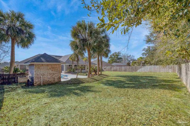 4244 N Cambridge Way, Pace, FL 32571