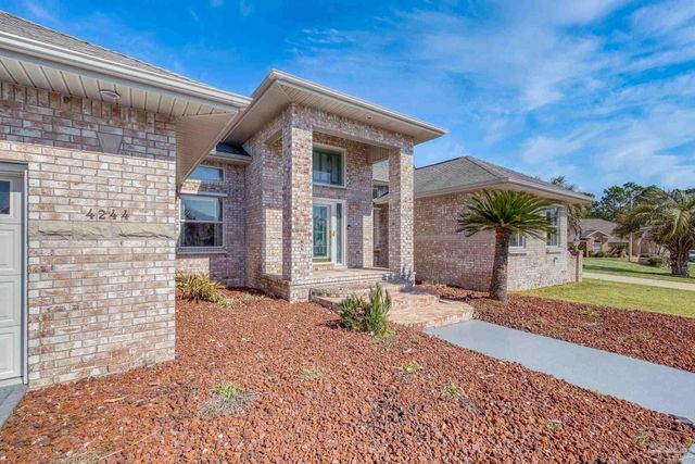 4244 N Cambridge Way, Pace, FL 32571